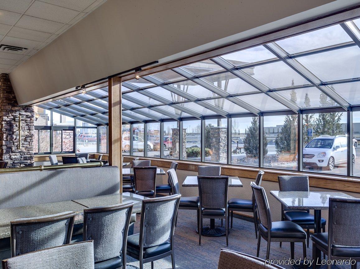 Heritage Inn Hotel & Convention Centre - High River Extérieur photo